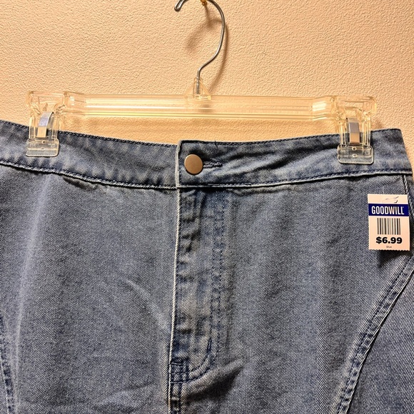 Allegra K Edgy Y2K Glam Denim Mini Skirt with Rhinestone Fringe, Sz S, Blue - Picture 3 of 5